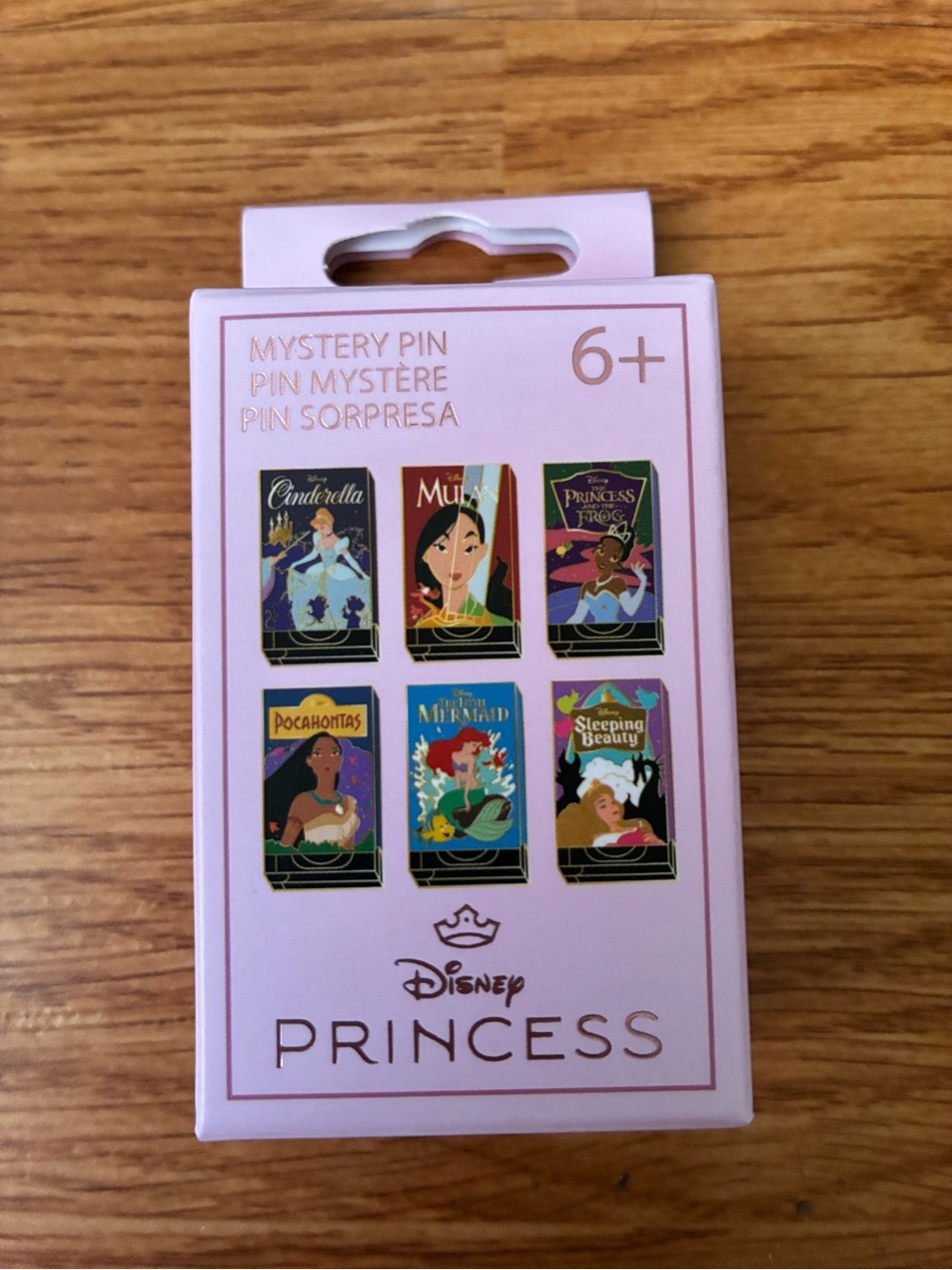 New Disney Princess Mystery Pin Pack - Light Pink